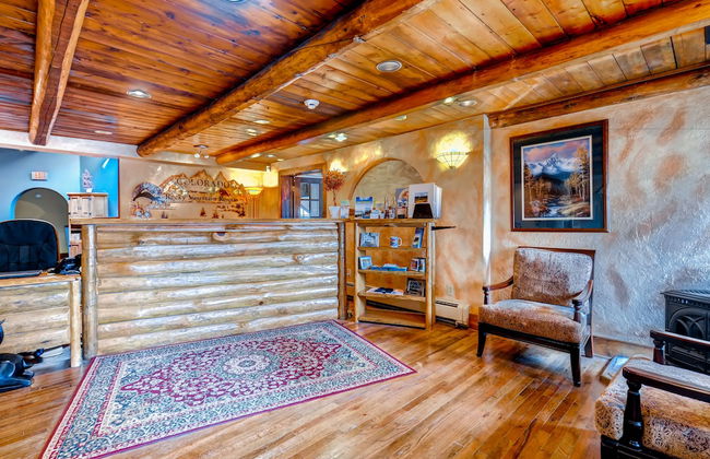 Atrium Condominiums - Foto 2