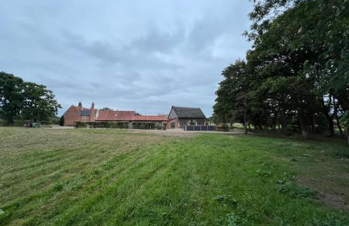 New Luxury barn with pool table nr southwold - Foto 21