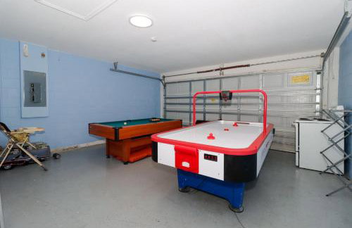 Family Friendly Vacation Home - Private Pool - Game Room - Nr Disney - Foto 6