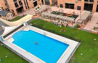 Amplio y Lujoso con vistas - Foto 7