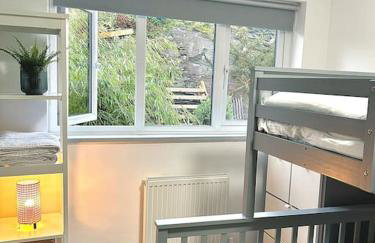 Bungalow, mountain and sea views parking - Foto 13