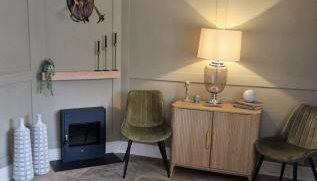 South Coast New Forest Holiday Home-4 Bed-Sleeps 8-Spacious-Parking-EV Dock-Large Garden-Playground-Great for Families-Groups-Professionals - Foto 3