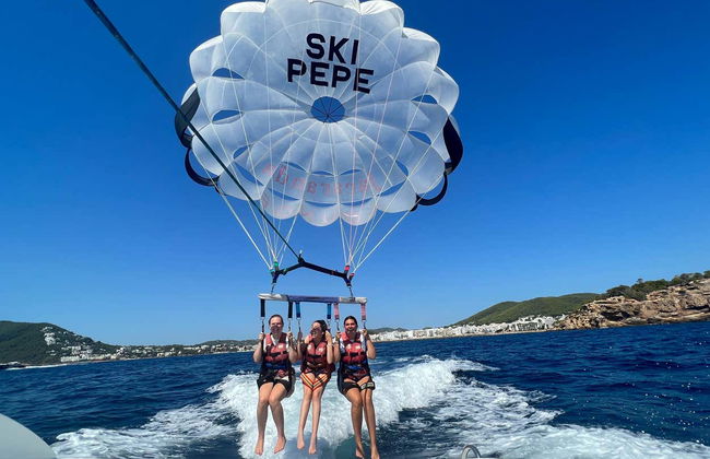 Parasailing in Santa Eulalia del Río - Photo 8