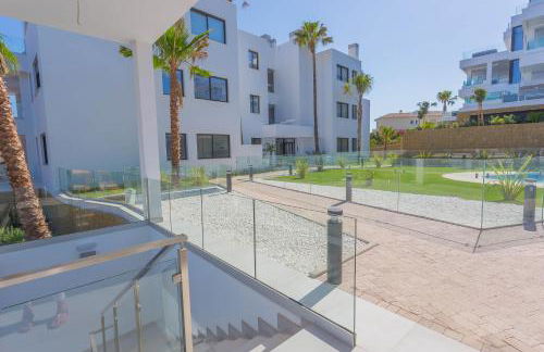 Luxury 2BR Seaviews - Santa Barbara Heights - Photo 43