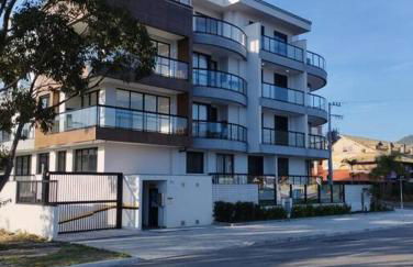 Apartamento Pé na Areia - Foto 1