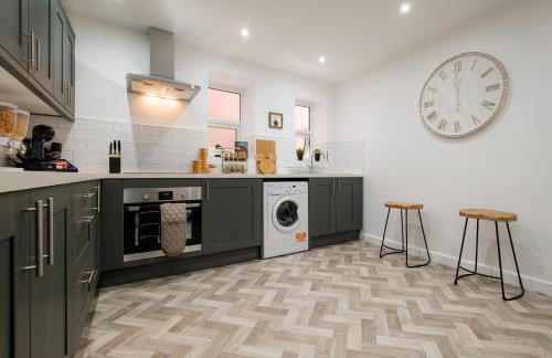 Riya Apartments - Modern & Spacious 6 bed 3 Bath House - Gateshead - Foto 39