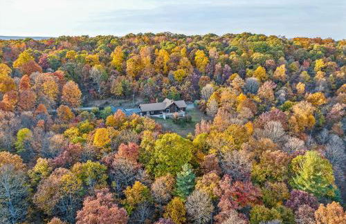 Overlook at Sleepy Creek -- Sleepy Creek Frontage, Secluded, Grill, Fire Pit, Deck, Family Friendly, Game Room, Fishing, Hammock, View, Fireplace - Foto 80