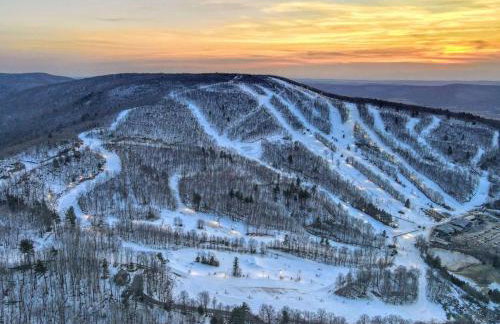 Beech Mountain Escape with Views - Foto 58