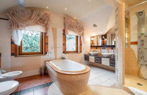 LUX VILLA Swimming pool-Tennis court-Home cinema - Foto 70