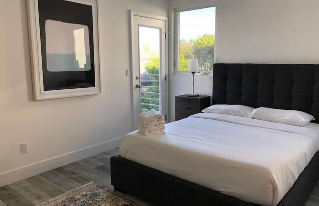 Brand NEW Luxury Spacious 3bdr Townhome Close to 3rd St - Photo 4