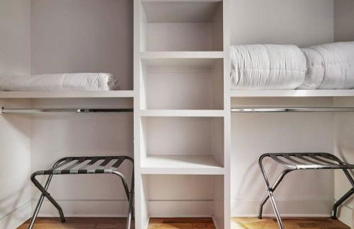 Ultimate Bach 10min to DT IG Walls Every Room - Foto 18