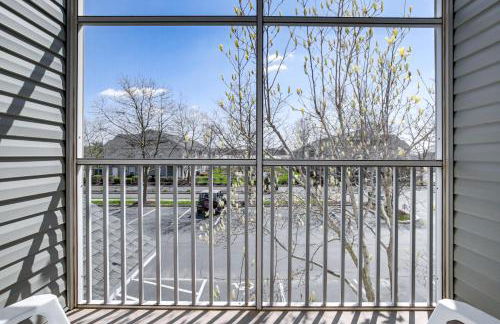 Community Pool and Private Balcony Chic Lewes Gem - Foto 20