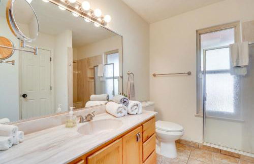 Covered Patio and Private Yard Albuquerque Retreat - Foto 12