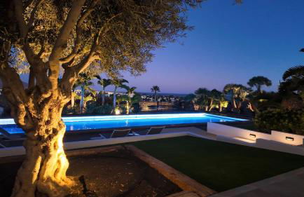 HC LUXURY CELAVELLa - Foto 48