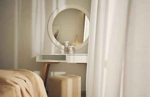 Thelxi's Suite II - Brand New Seaview Suite! - Foto 5