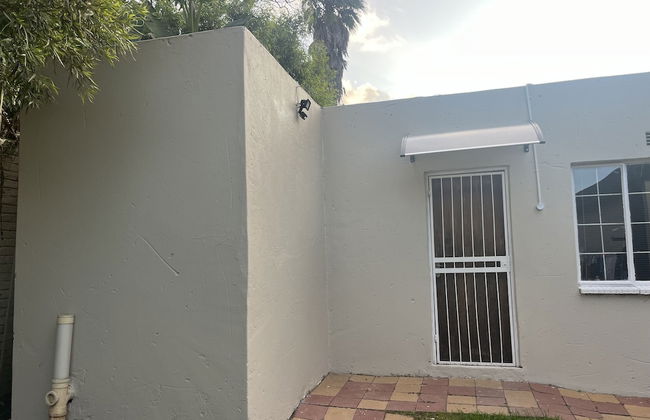 4th Road accommodation - Photo 15