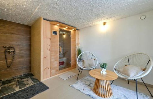 Cozy Home In Vrtlinovec With Sauna - Foto 5