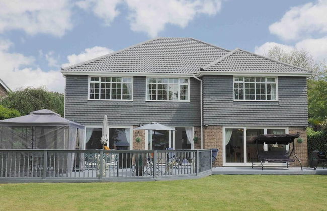 Inviting 7-bed House With sea Views in Hythe - Foto 38