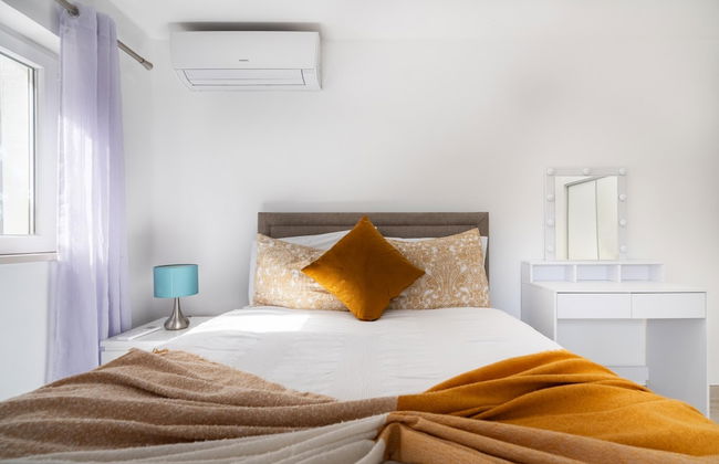 Luxury Almancil Villa With Heated Pool by Ideal Homes - Foto 48