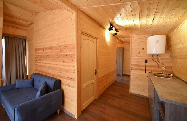 Hidden Garden Resort - Photo 7