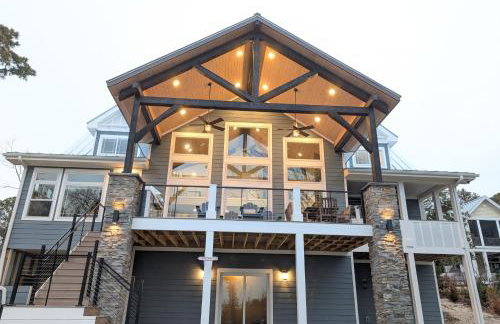 CoronaCove - New luxury retreat with private beach, views and sunsets! - Foto 1