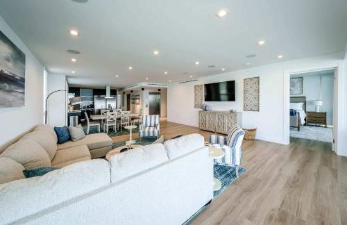 Bayview Villa by Rove Travel - Waterfront with Patio - Foto 8