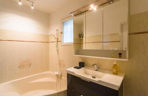 Villa in Hyères near Beach & Pool - Foto 20