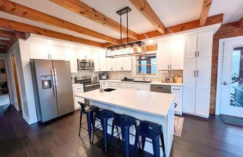 Cabin Sweet Cabin - Photo 16