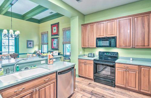 7 Mi to Beach Bluffton Cottage with Furnished Patio - Photo 10