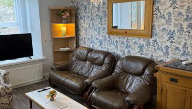 Spacious, sleeps 7, 2 baths, Central Saltash - Foto 2