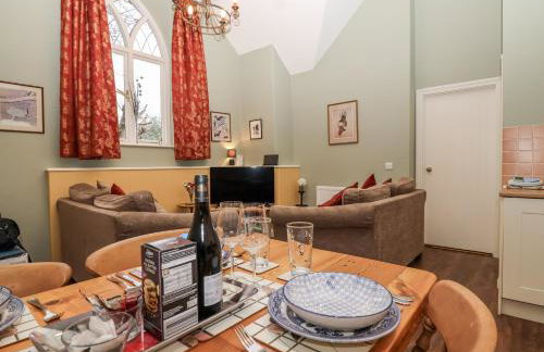 Flagstaff Cottage - Photo 3