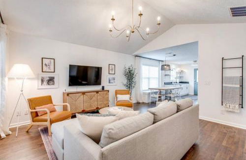 Walnut St, Charming, 3bed, 2bath - Photo 5