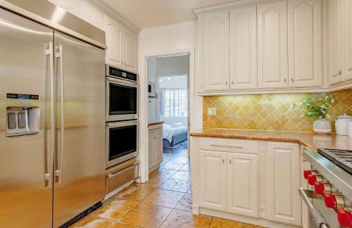 Cozy Home with Pool and Jacuzzi Minutes from Universal Studios - Foto 13