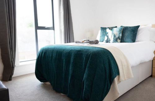 Cozy City Stay 2BR with Sofa Bed - Photo 8