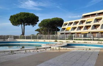 Une Escale en bord de Plage avec piscine et jardins - Photo 2