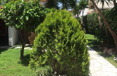 Villa Belmar Self-Catered Apartments - Photo 15