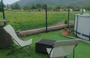 Le Cabanon des Collines - Foto 3