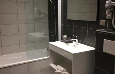 Chalet Beausoleil 4 étoiles - jacuzzi - au pied des pistes - domaine les sybelles - Photo 42