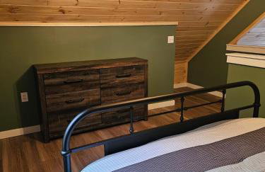 Adirondack Private Cabin New Construction - Foto 18