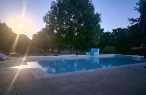 Maison contemporaine avec parc et piscine privée au cœur du Périgord Noir - FR-1-824-27 - Foto 2