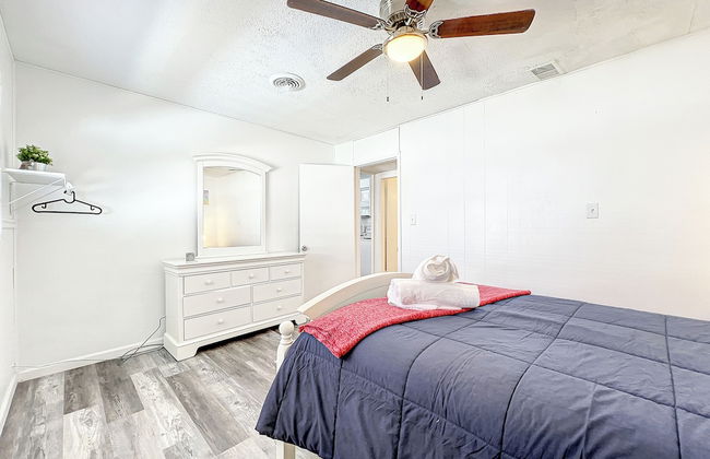 2 Bed Altamonte Springs Apartment Unit #1 - Photo 5