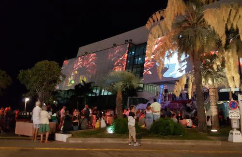 80m2 dans Parc Classé, Piscine, Calme, 5mn de Cannes - Foto 35