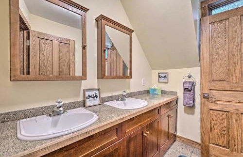 Nekoosa Golf Course Retreat with Hot Tub! - Foto 20