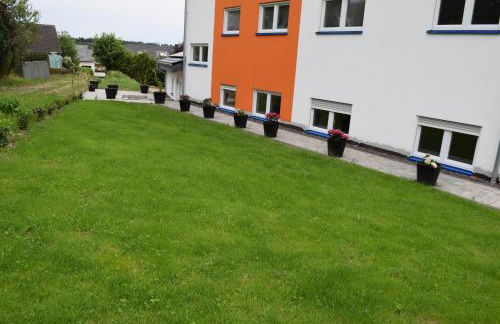 hunsruecker-fewo - Die Erlebnishütte - 2 Ferienwohnungen im Hunsrück in Unzenberg - Foto 3