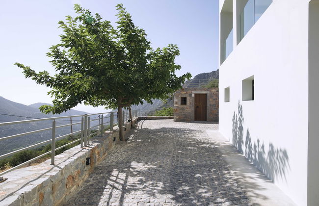 Aires Villa - Photo 25