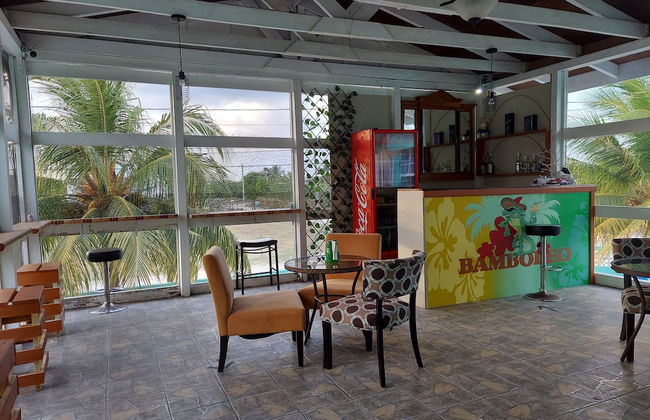 Bamboleo Inn Belize - Foto 17