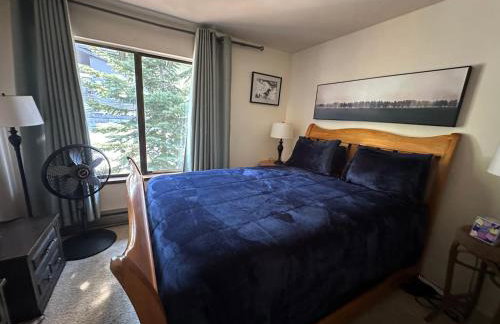 Comfy, Quiet, Condo near Lake Mary and the Village - Photo 3