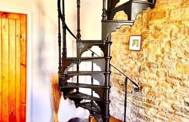 The Old Toll House - Photo 25