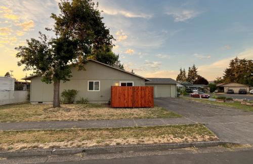 Relaxing Ducks Hang Out Haven 2 bed 1 bath and BBQ - Foto 15