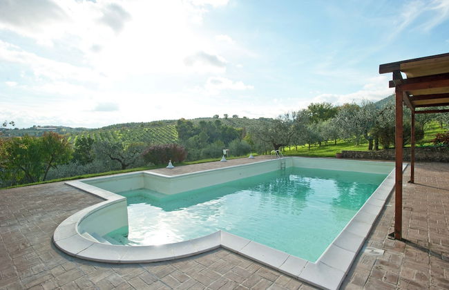 Farmhouse in Giano Dell'umbria with Hot Tub, Swimming Pool - Foto 14